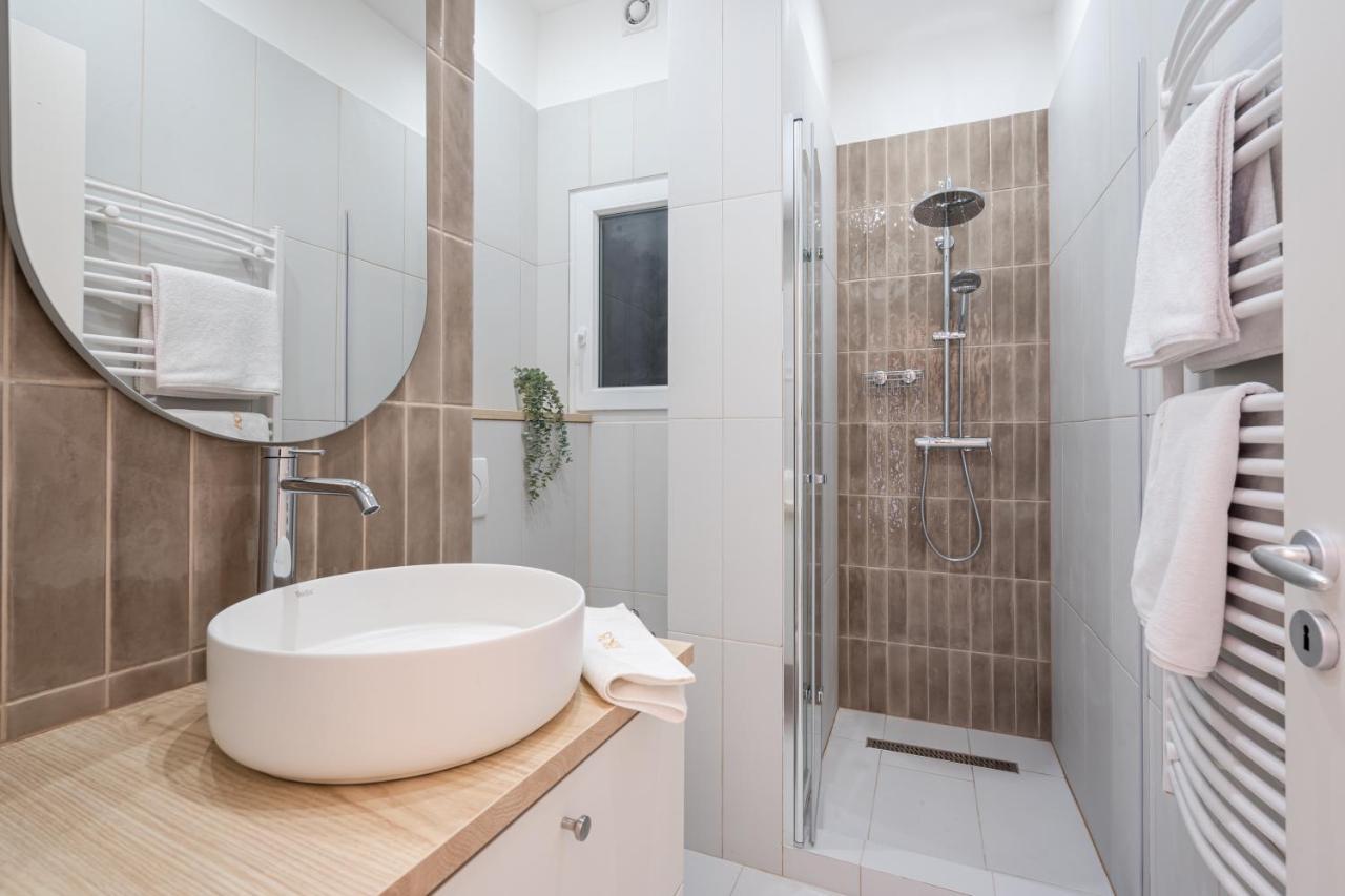 Apartament K10 - Kazinczy Street Heritage - Location By Bqa